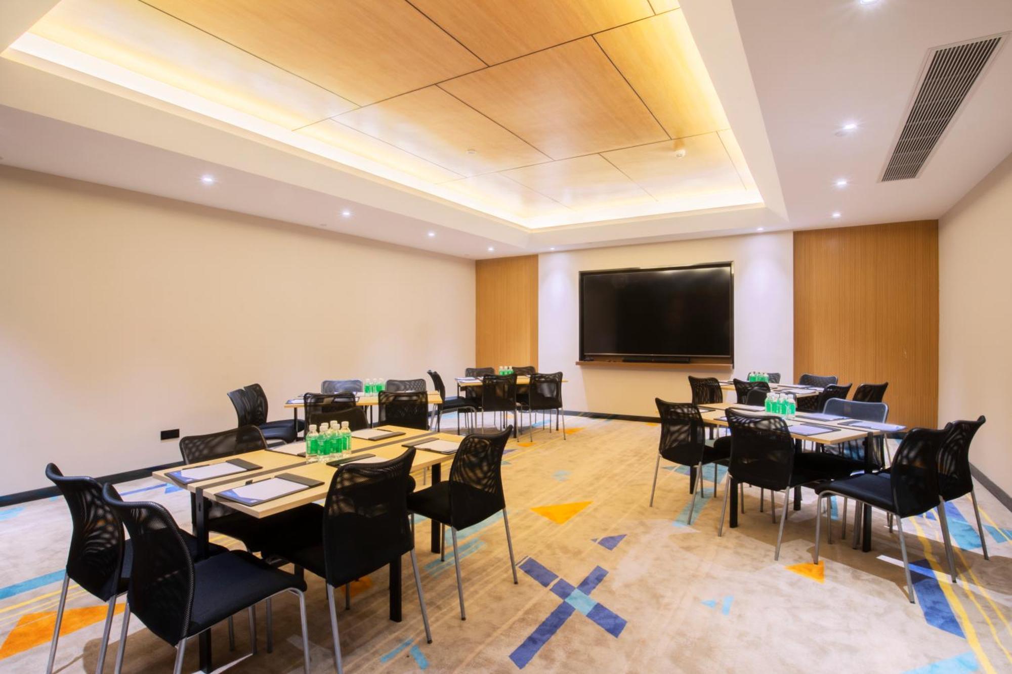 Hampton By Hilton Guangzhou Zhujiang New Town - Free Shuttle Bus To Canton Fair Exterior foto