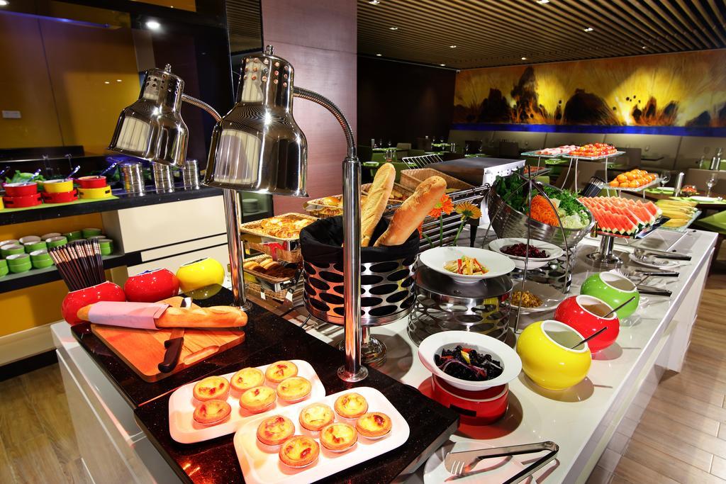 Hampton By Hilton Guangzhou Zhujiang New Town - Free Shuttle Bus To Canton Fair Exterior foto