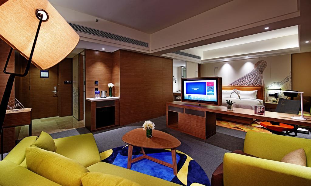 Hampton By Hilton Guangzhou Zhujiang New Town - Free Shuttle Bus To Canton Fair Exterior foto
